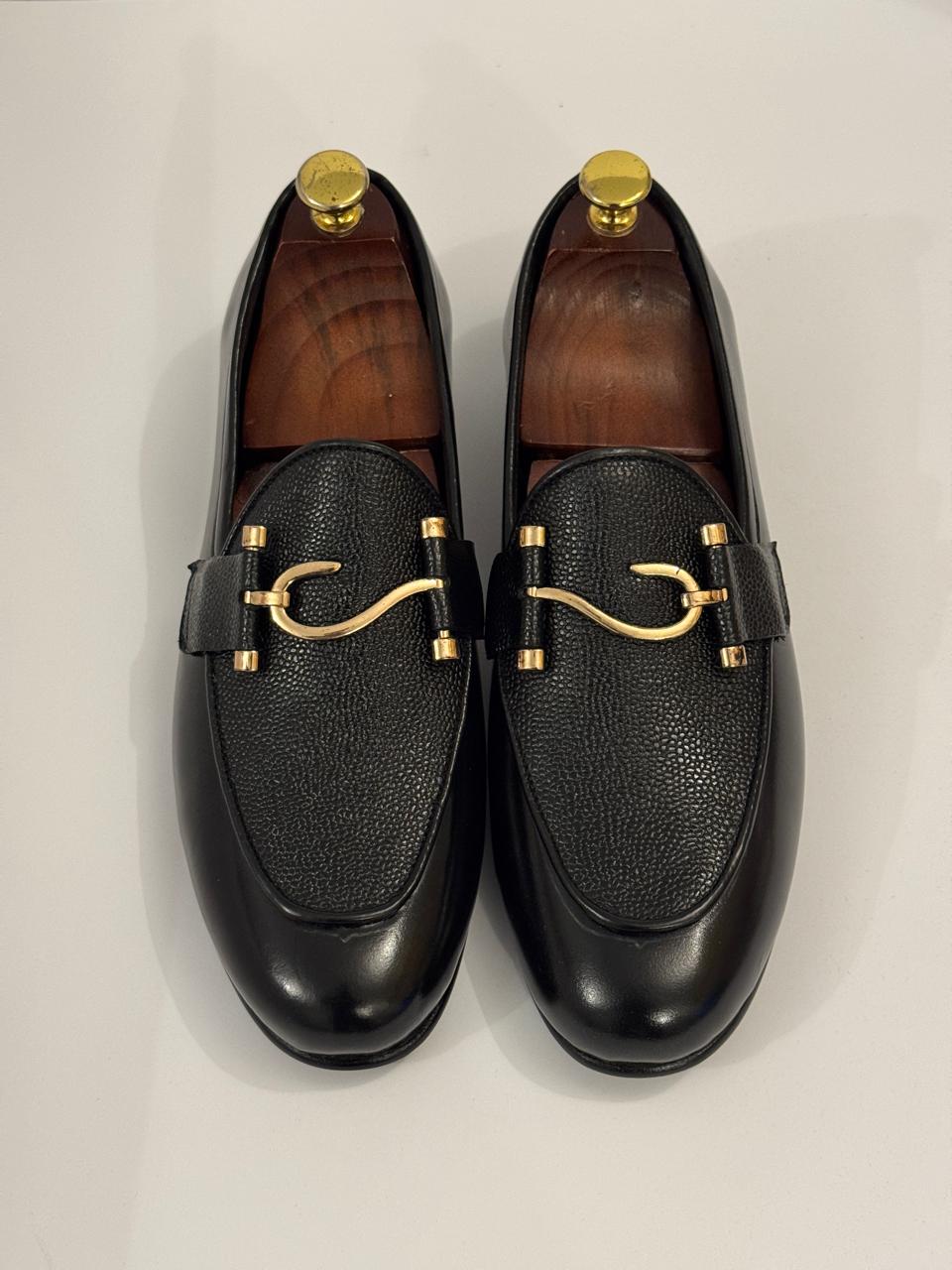 Bit Loafer-milled grain black with gold